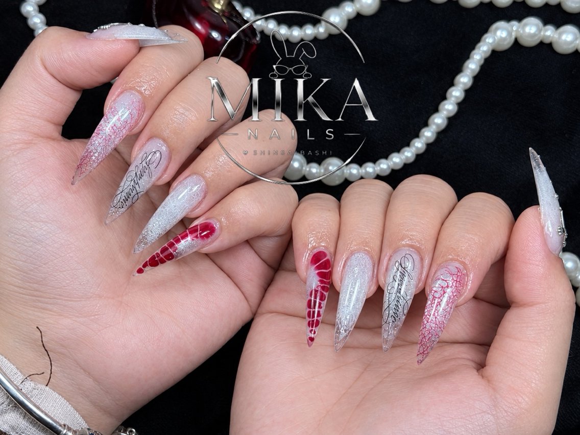 ネイル アートネイル チークネイル ドット フットネイル フレンチネイル ハンドネイル フットネイル 🎃Rina🍁 Mikaのネイルデザイン