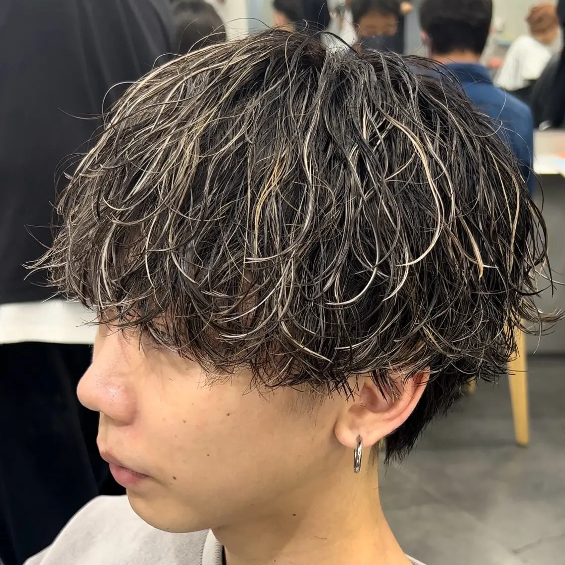 ミディアム カラー ヘアアレンジ メンズ fifth 石川 凪のヘアスタイル