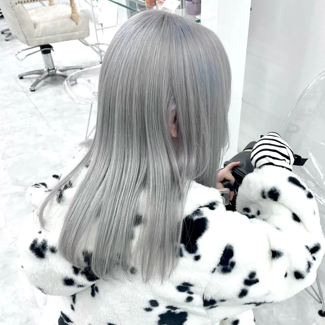 ロング カラー パーマ ヘアアレンジ メンズ キッズ ヘアカラー トリートメント 💖オタク美容師 ꒰ঌ♡モモ♡໒꒱のヘアスタイル