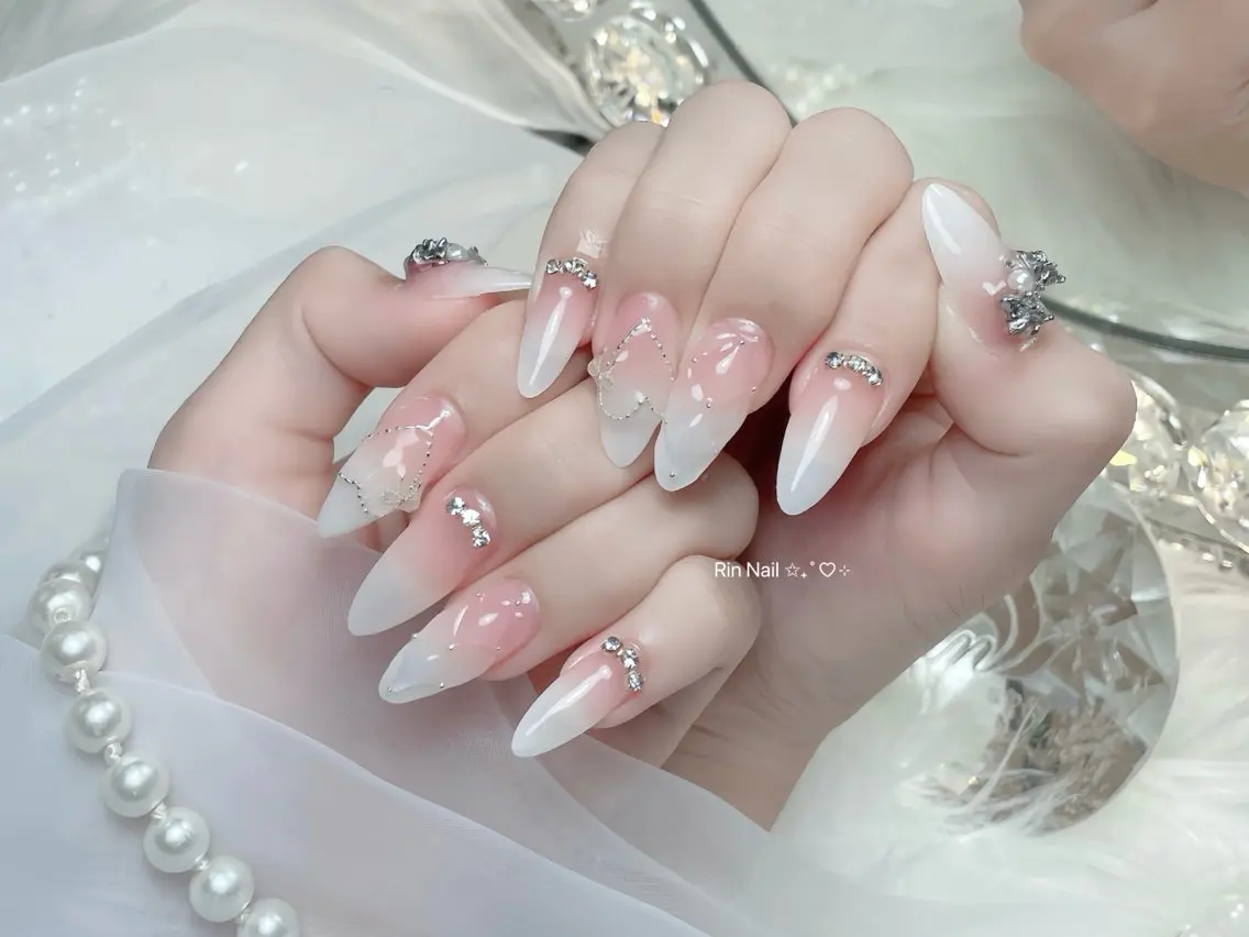 ネイル アニマル柄 べっ甲ネイル ブルー ボルドー ブラウン ハンドネイル Rin Nail 新大久保店のネイルデザイン