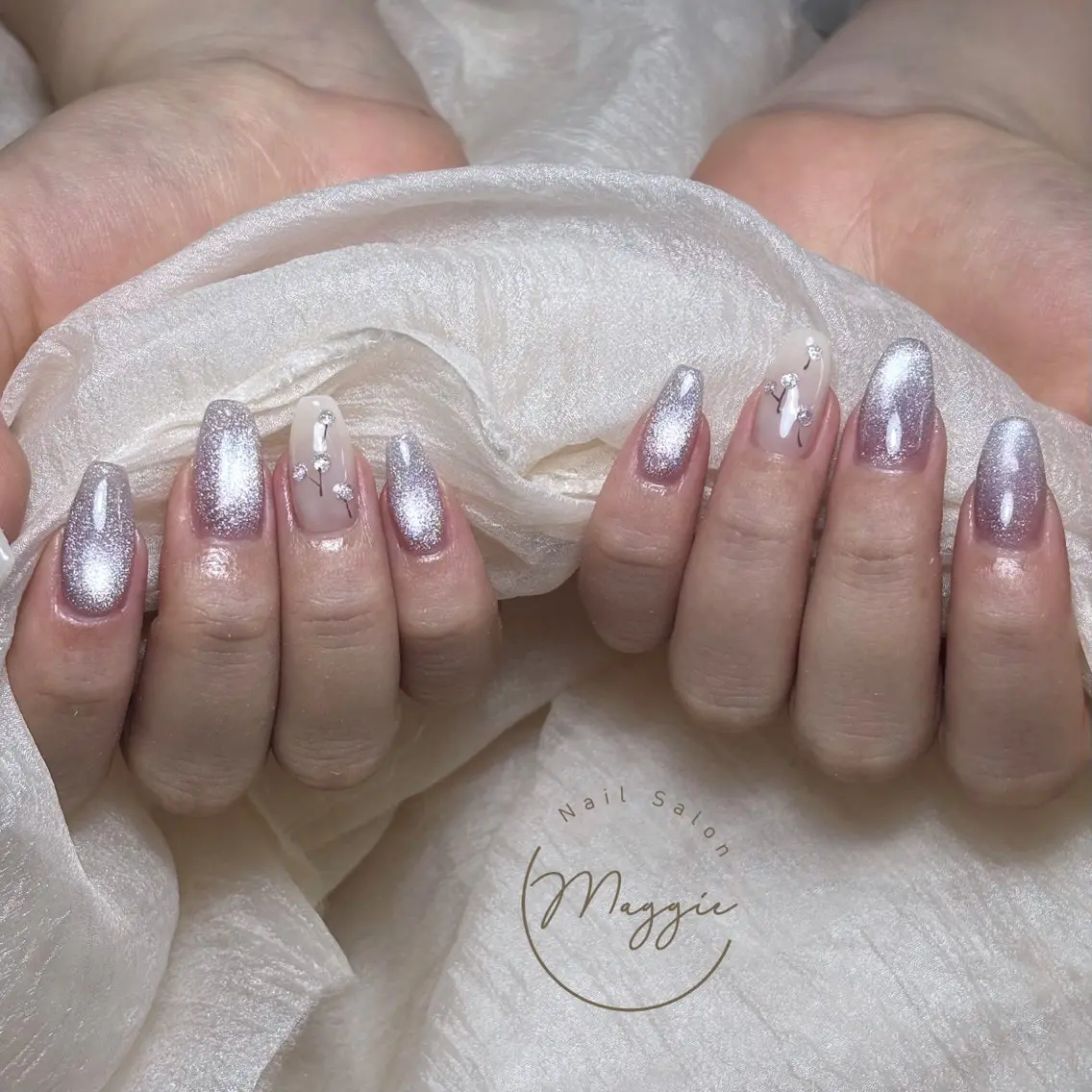 ネイル ハンドネイル MaggieNail timiのネイルデザイン