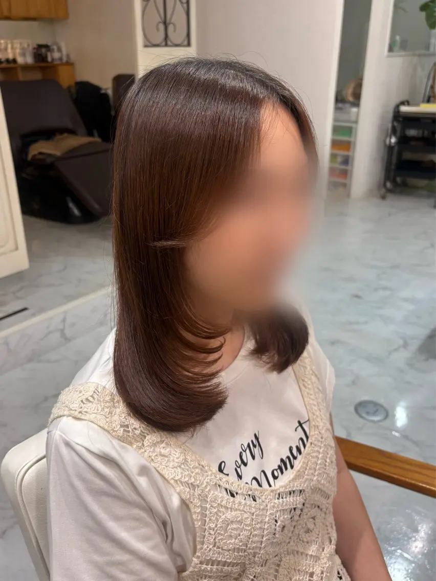 ロング 明壁 沙弓のヘアスタイル