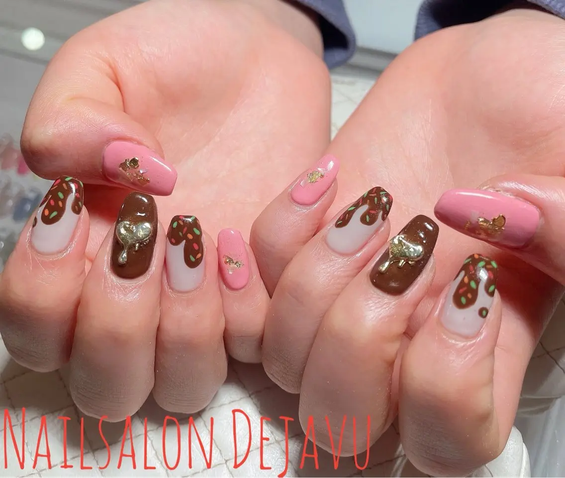 ネイル バレンタイン ハンドネイル Nailsalon Dejavuのネイルデザイン