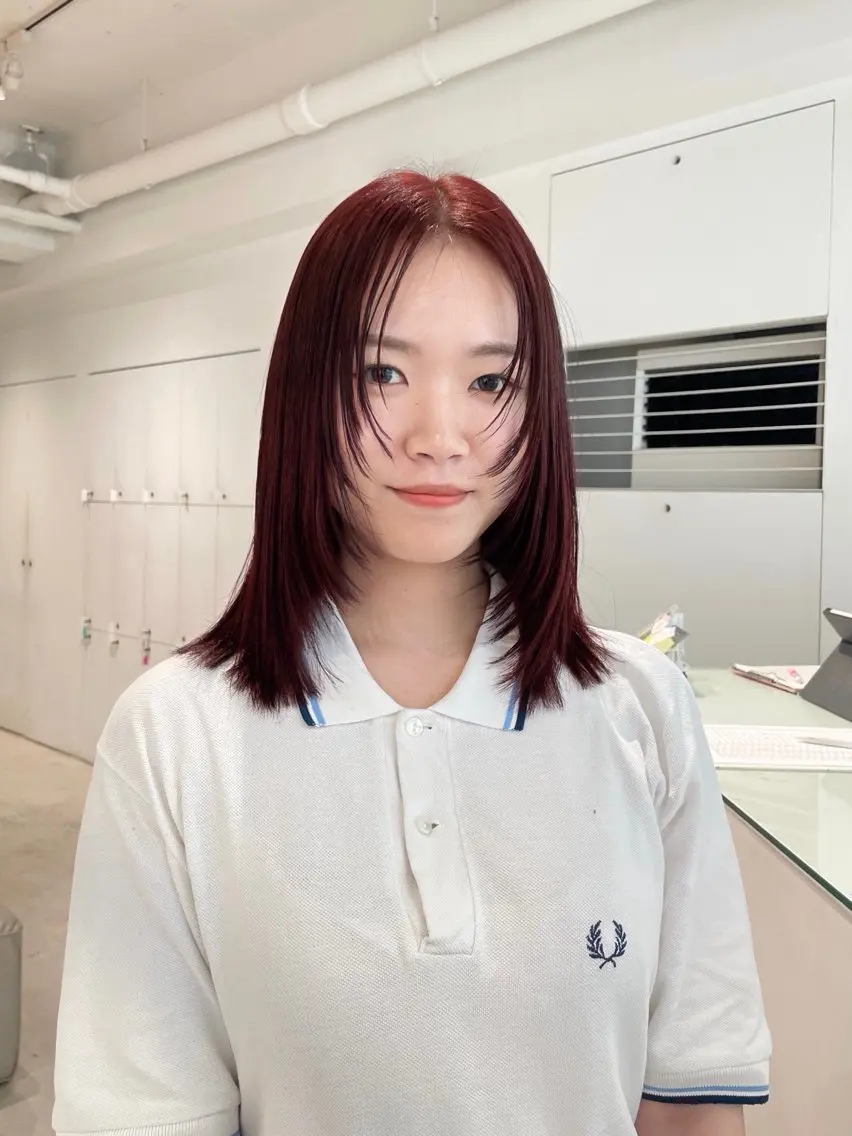 ミディアム カット ヘアカラー haruko🎀⌇ レイヤーカットのヘアスタイル