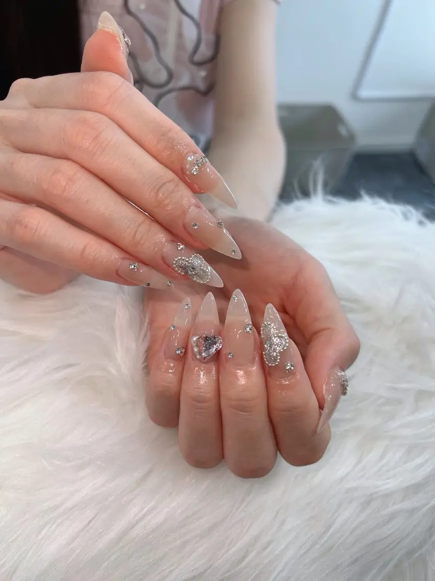 ネイル オーロラネイル ボルドー ブラウン 氷ネイル・うるうるネイル キラキラネイル ハンドネイル Sora  Nail 長さ出し専門店のネイルデザイン