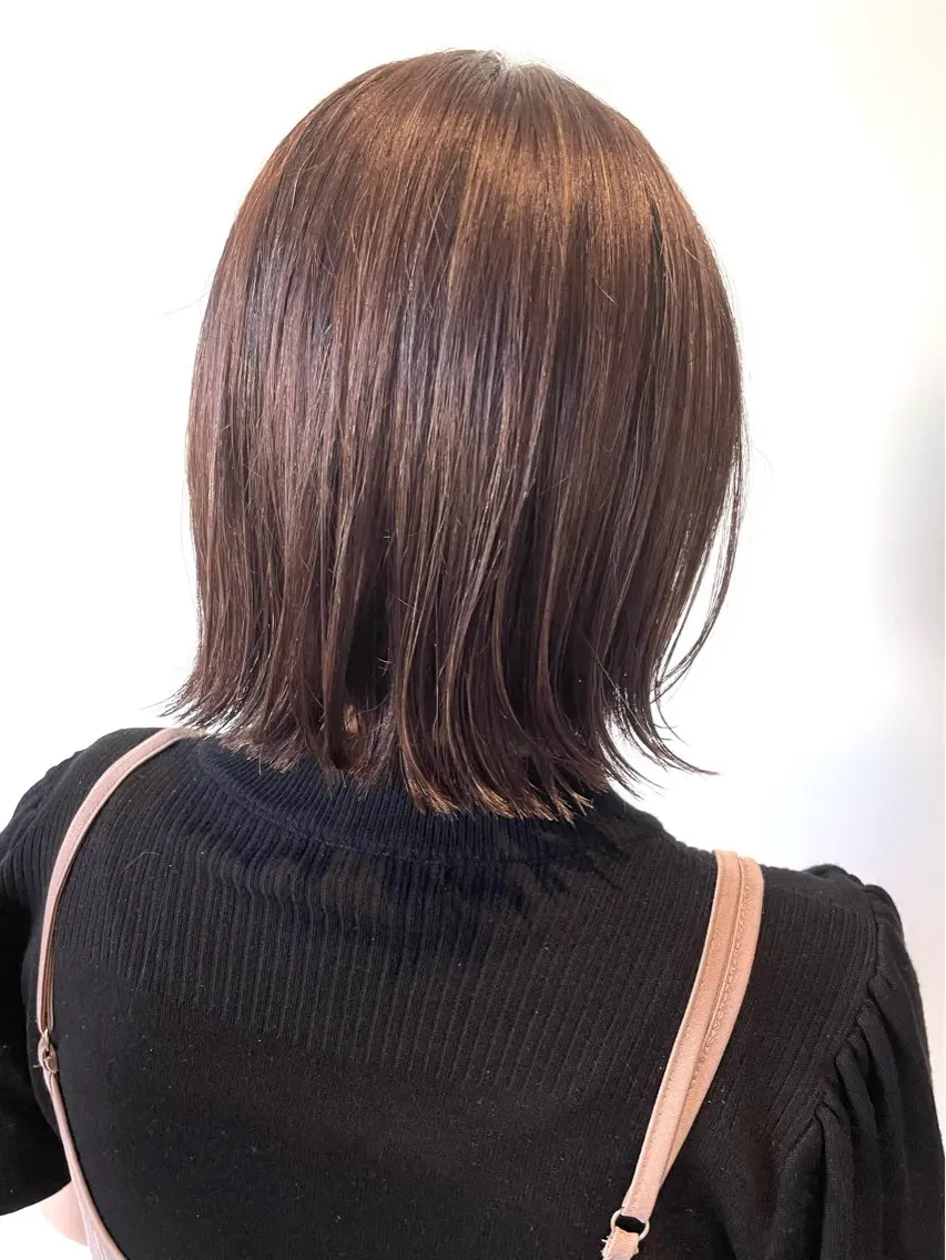 ショート ボブ ハイライト 外ハネヘア 菅 翔太のヘアスタイル