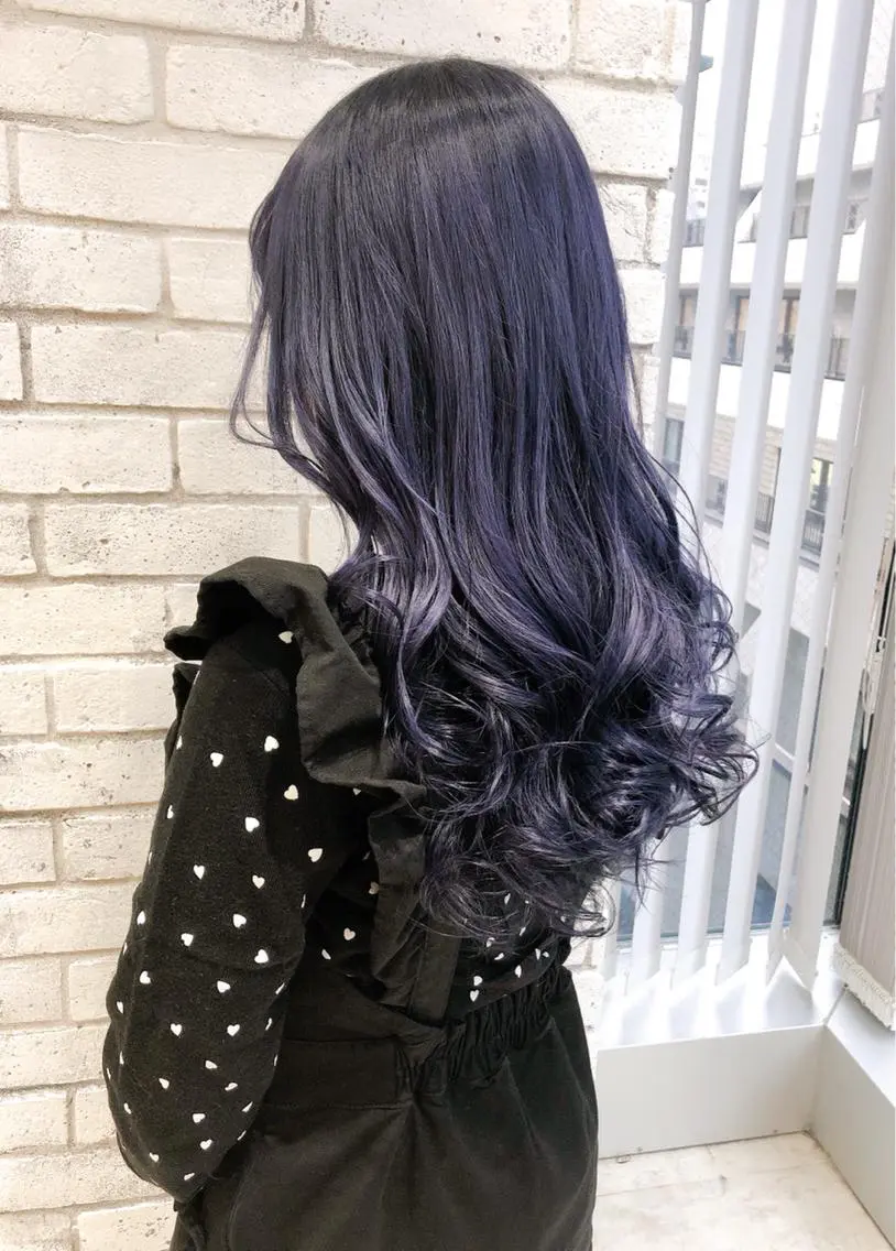ケアブリーチ+イルミナorアディクシーカラー+Aujua4STEPトリートメントの写真