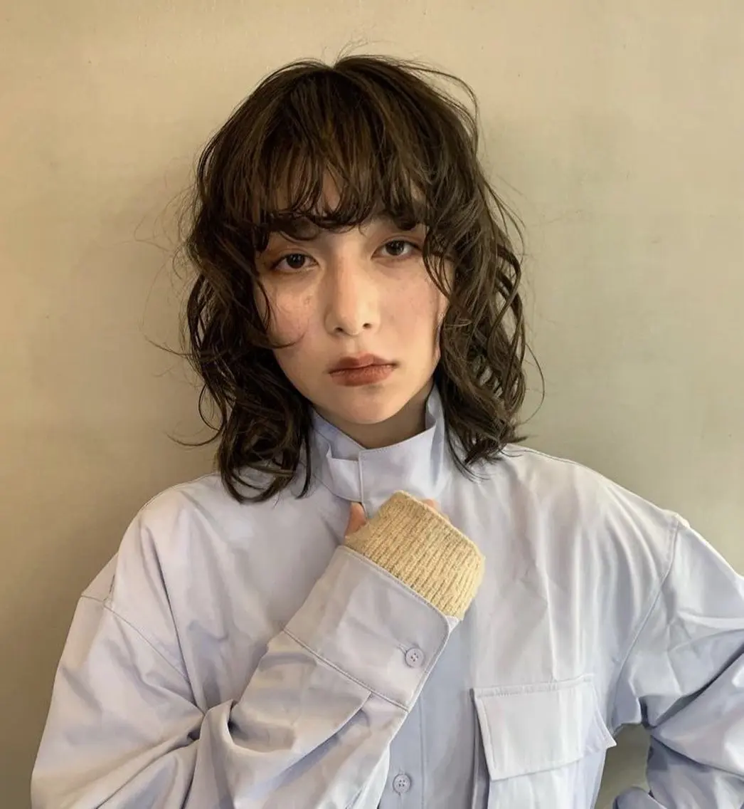 ミディアム パーマ -みつま はるな-のヘアスタイル