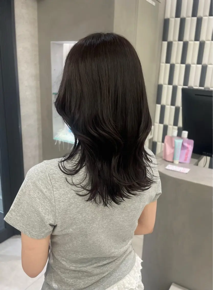 セミロング カラー グレージュ ラベンダーカラー ラベンダーグレージュ ラベンダーグレー ヘアカラー 愛華 【geep】のヘアスタイル