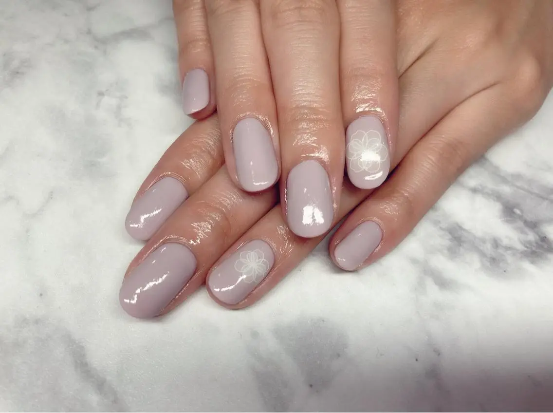 ネイル ジェルネイル ニュアンスネイル パラジェル ハンドネイル Nail&eye Belire 新宿のネイルデザイン