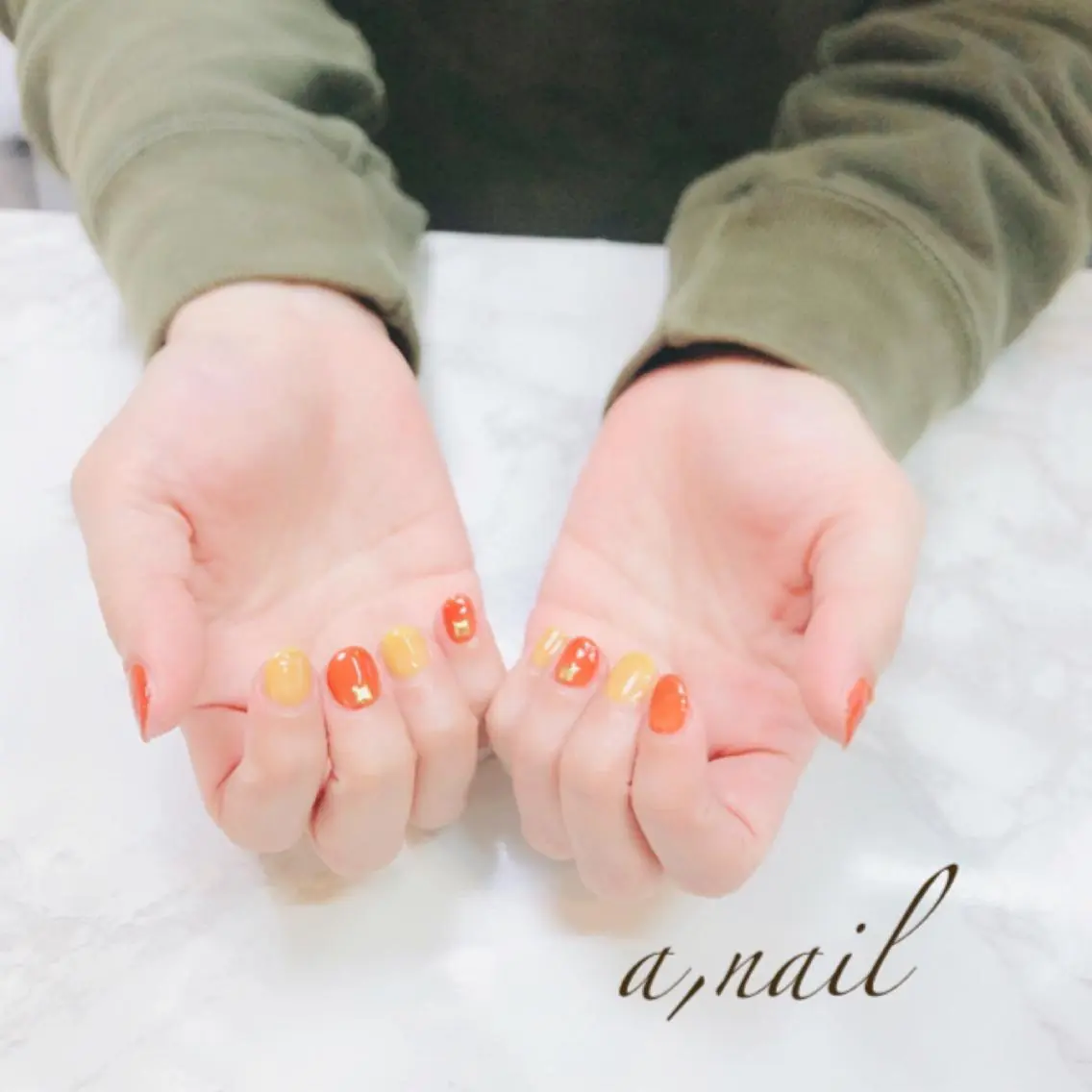 ネイル フットネイル ジェルネイル グラデーション ニュアンスネイル オフィスネイル ハンドネイル ネイルサロン エーネイルのネイルデザイン
