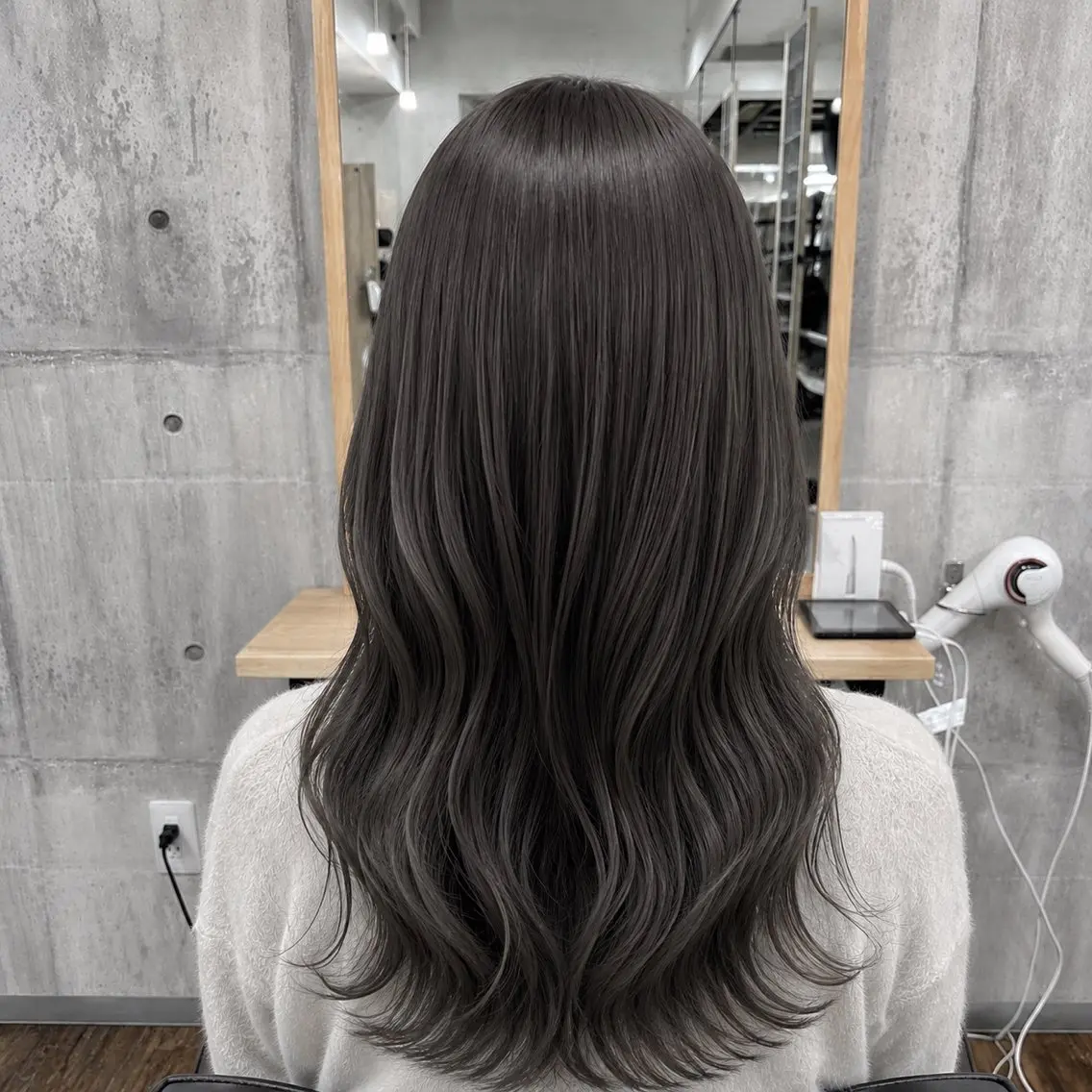 【受付19時～】🌈ブリーチ有りダブルカラー＋💎キューティクルケアトリートメントの写真