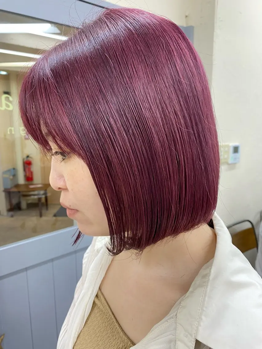 ショート カラー ブリーチ ピンクカラー レイヤー暖色カラー 池袋Yamamotoのヘアスタイル