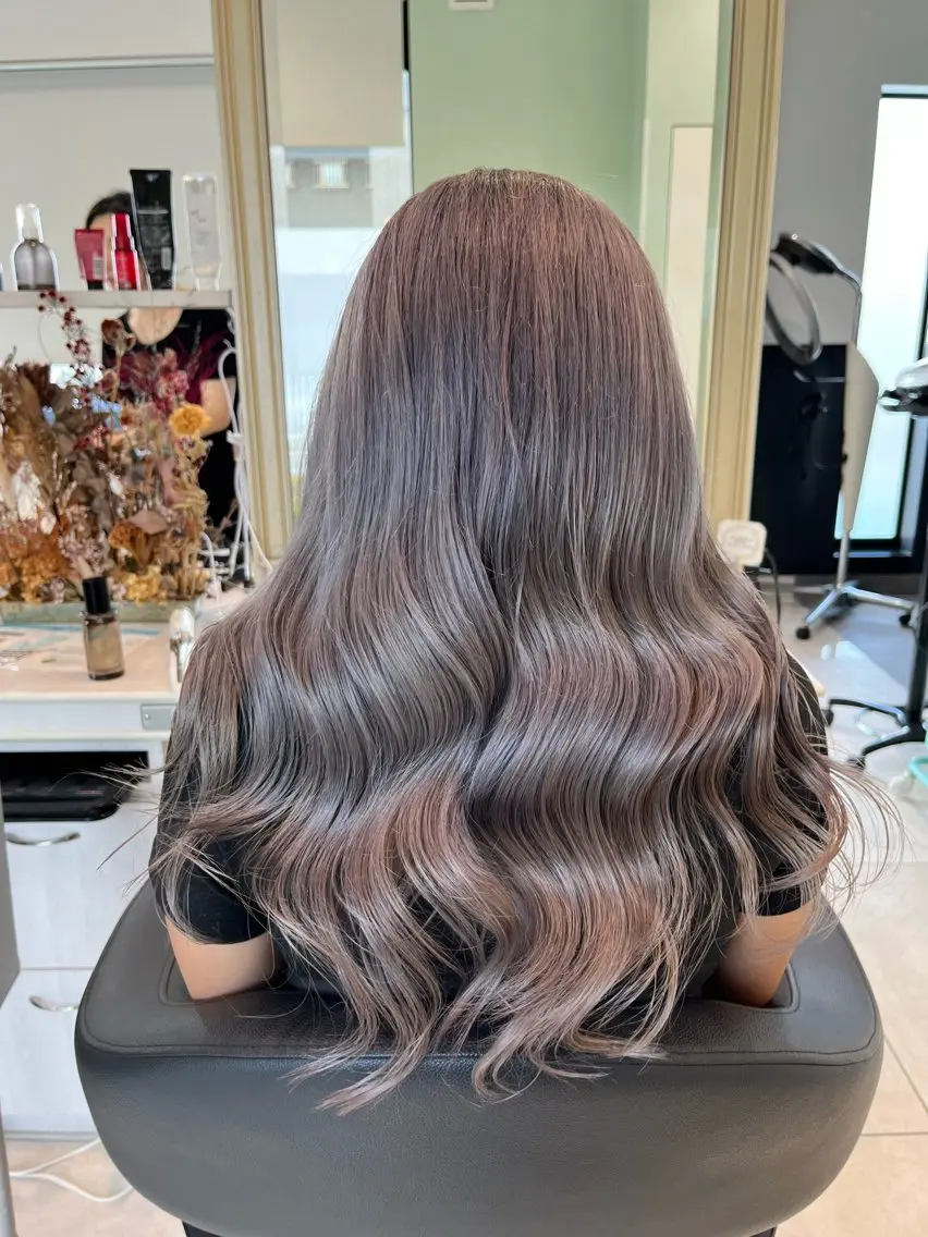 ロング カラー ヘアカラー トリートメント 上尾/ママ美容師🫧 𝐌𝐞𝐢のヘアスタイル