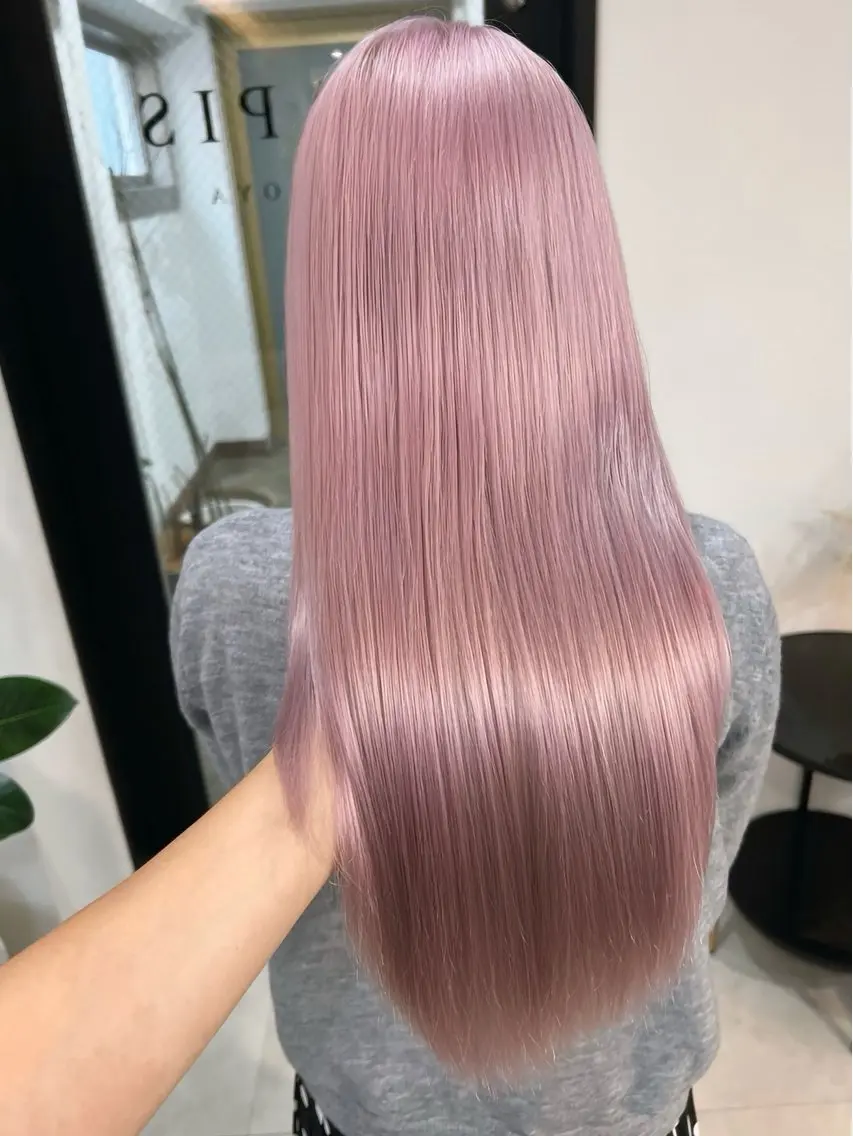 ロング ヘアカラー ゆりあ☆彡 Lapisのヘアスタイル