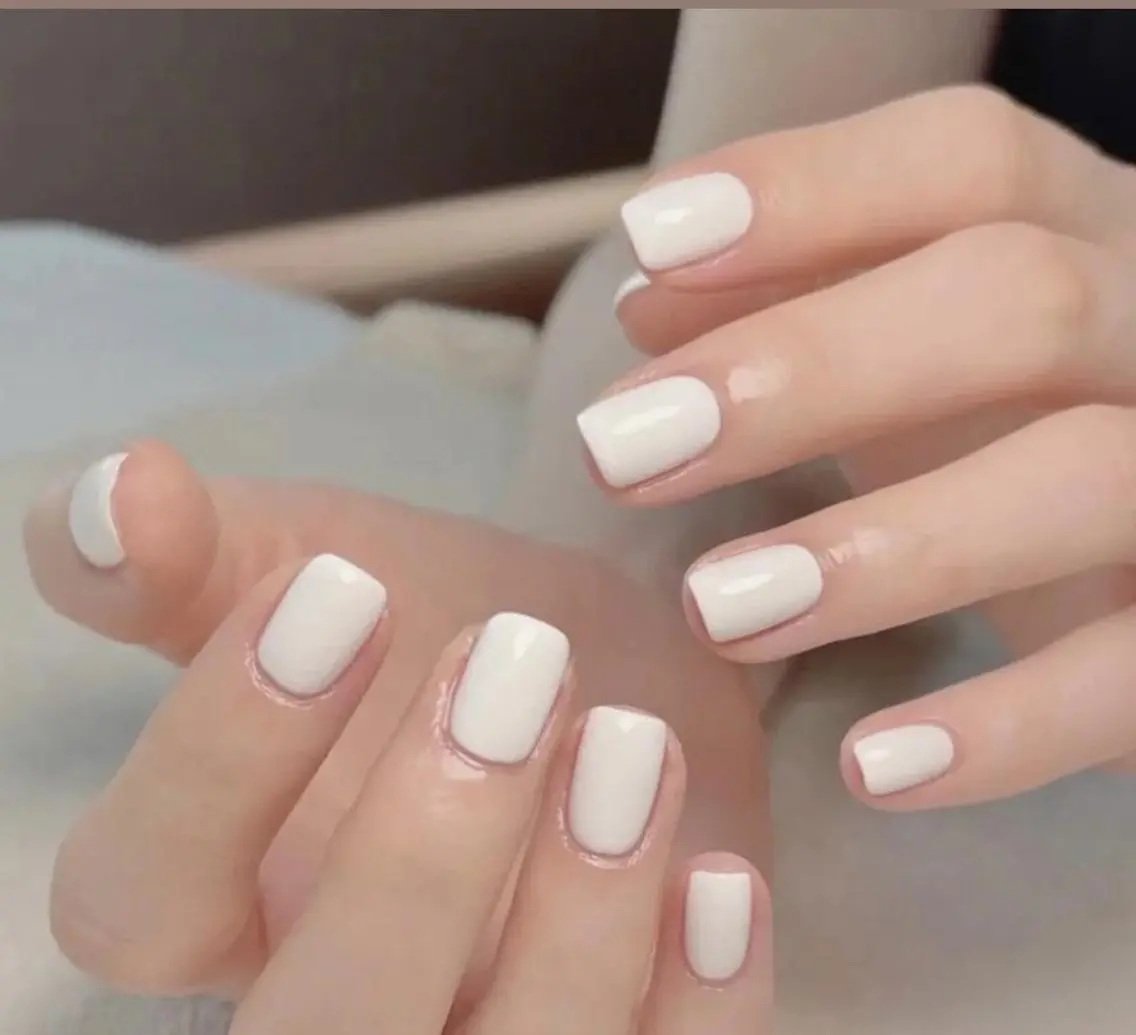 ショート モナ nail salonのネイルデザイン