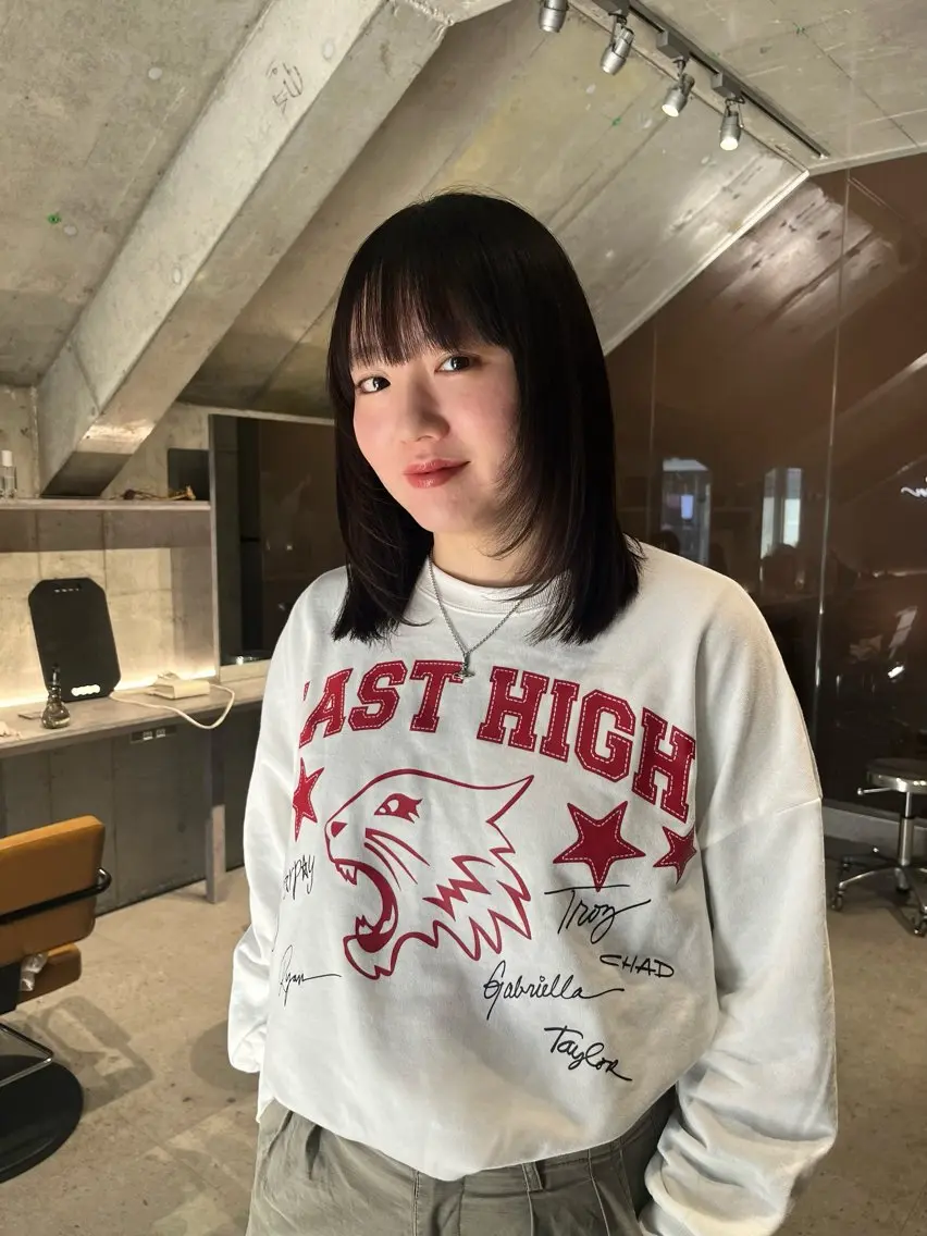 ミディアム レイヤーカット 縮毛矯正 davin中目黒 KATOのヘアスタイル