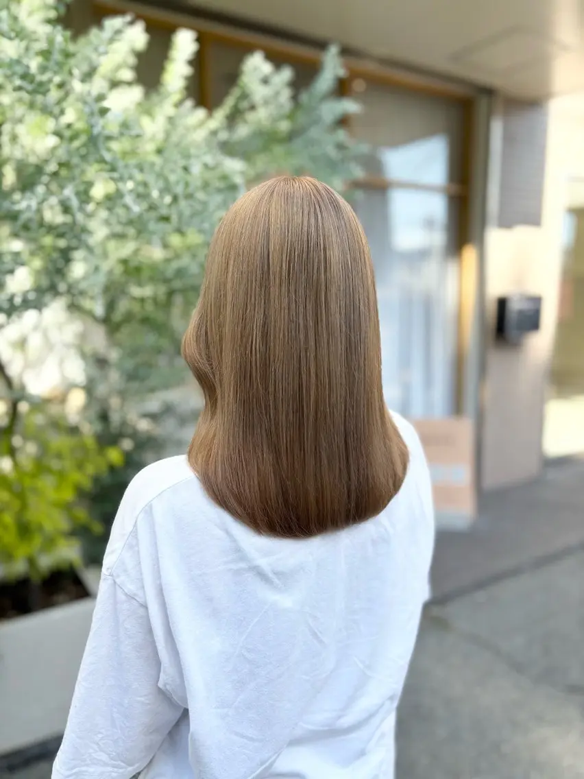 セミロング カラー ヘアカラー merc.谷本 澪のヘアスタイル