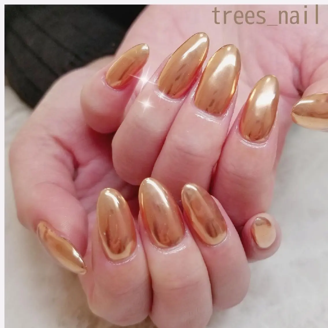 ネイル ミラーネイル 冬ネイル trees_ nailのネイルデザイン