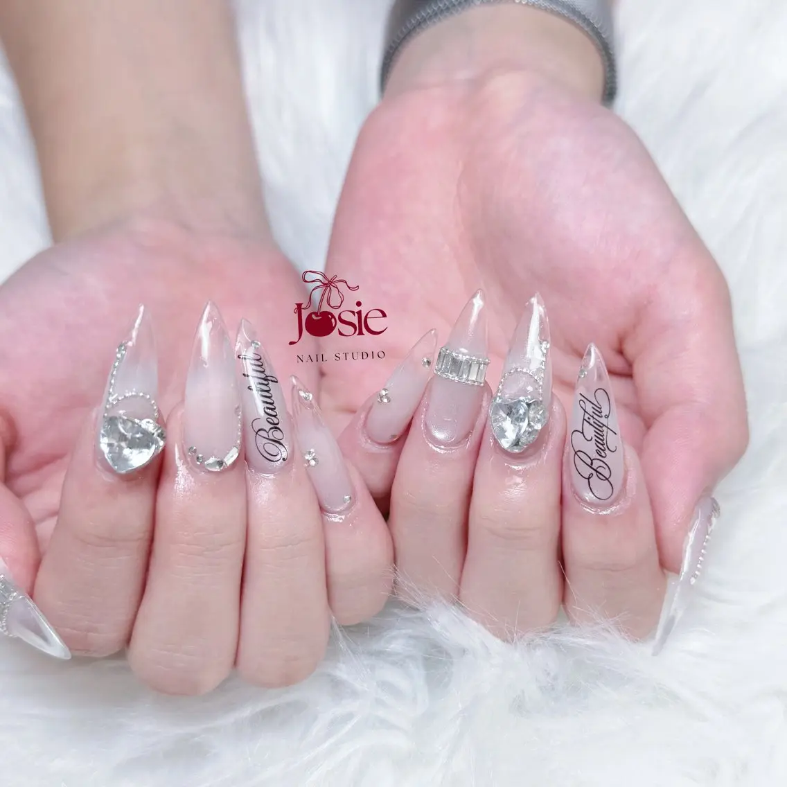 ネイル ブラウン 長さ出し キラキラネイル 韓国ネイル ロングネイル ハンドネイル JOSIE nail studioのネイルデザイン