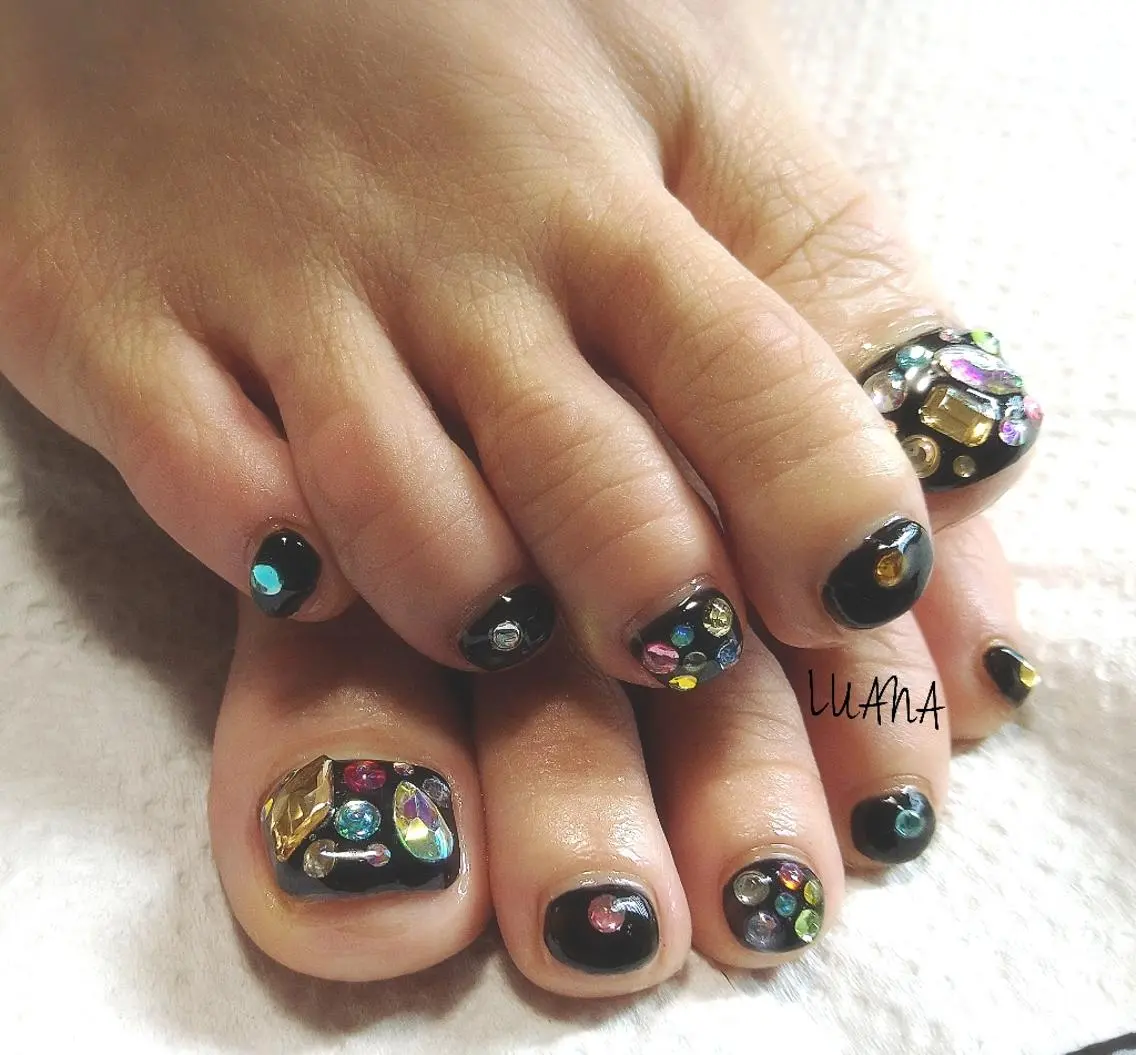 ネイル フットネイル LUANA  TAKAHASHIのネイルデザイン