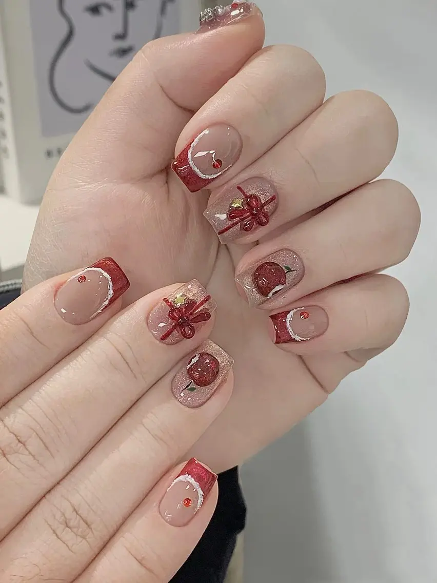 ネイル フラワーネイル フレンチネイル ジェルネイル ガラスフレンチ ハート ハンドネイル BabyYouMi nailのネイルデザイン