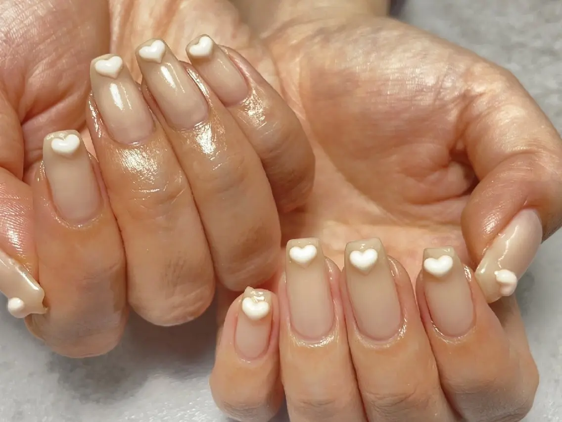 ネイル ハート ワンカラーネイル ハンドネイル k+1💅 Kanaeのネイルデザイン