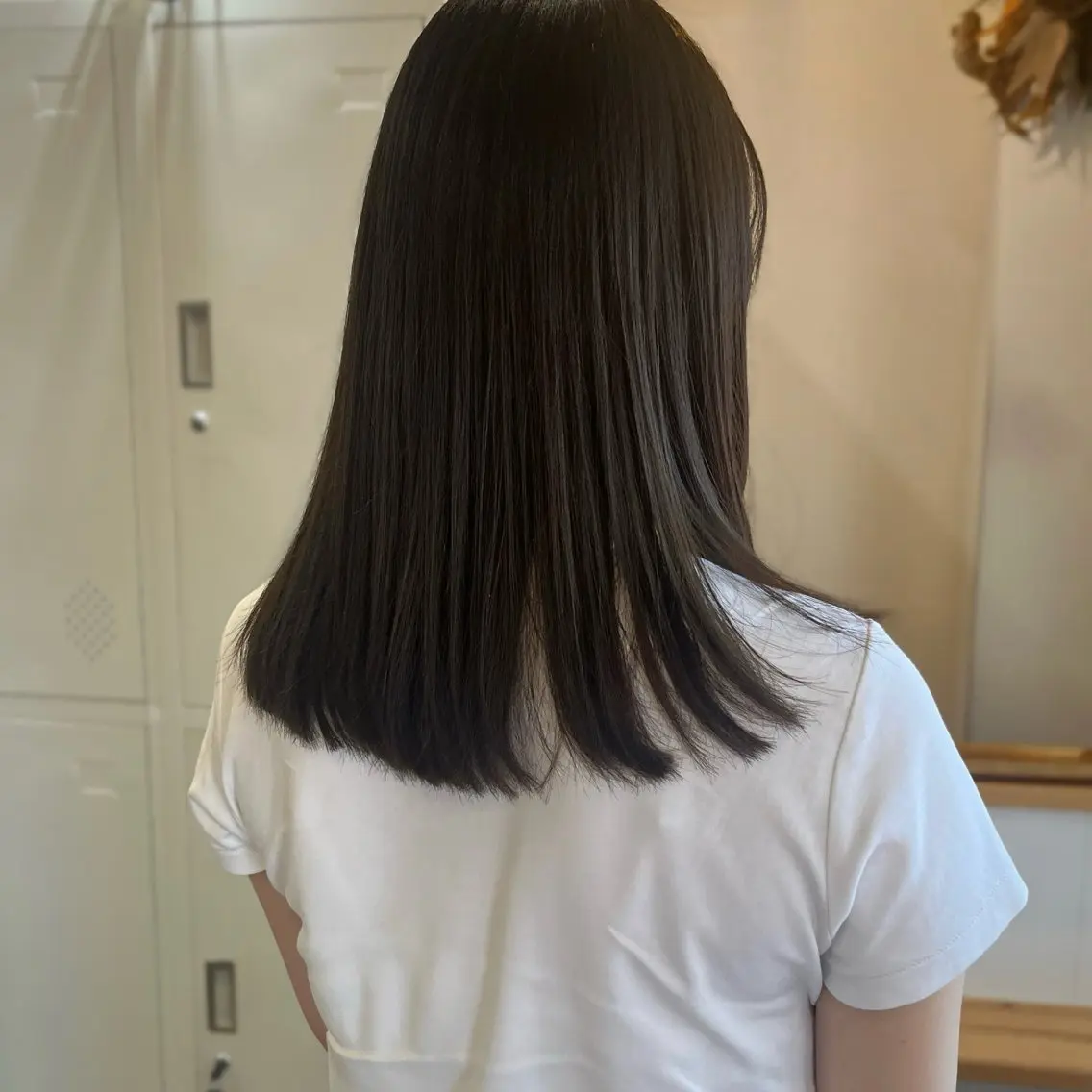 ミディアム カラー グレージュ オリーブグレージュ オリーブグレー オレンジ カット ヘアカラー トリートメント ボブ/透明感カラー /坂口恵梨子のヘアスタイル