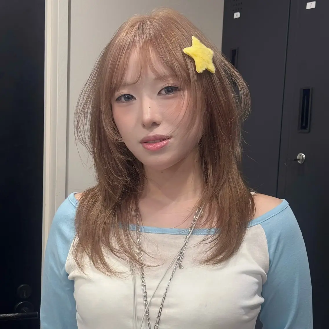 セミロング カラー カット ヘアカラー ハイトーン×レイヤー /RINのヘアスタイル