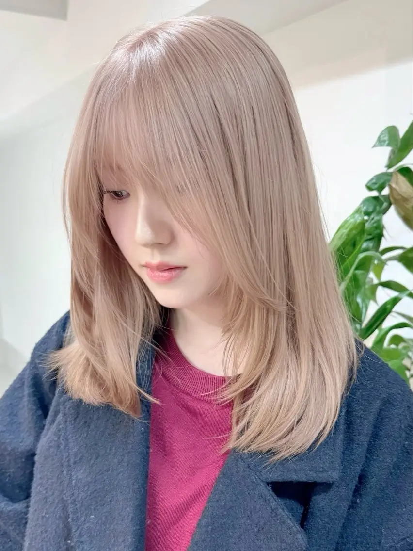 ミディアム カラー ヘアカラー トリートメント ハッシュカット&艶々 ハイトーン/ミワのヘアスタイル