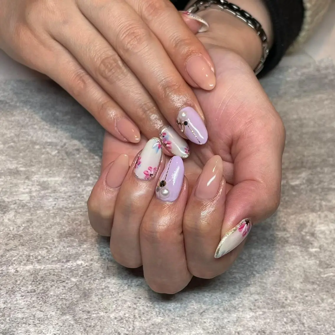 ネイル 西谷 （ネイリスト）のネイルデザイン