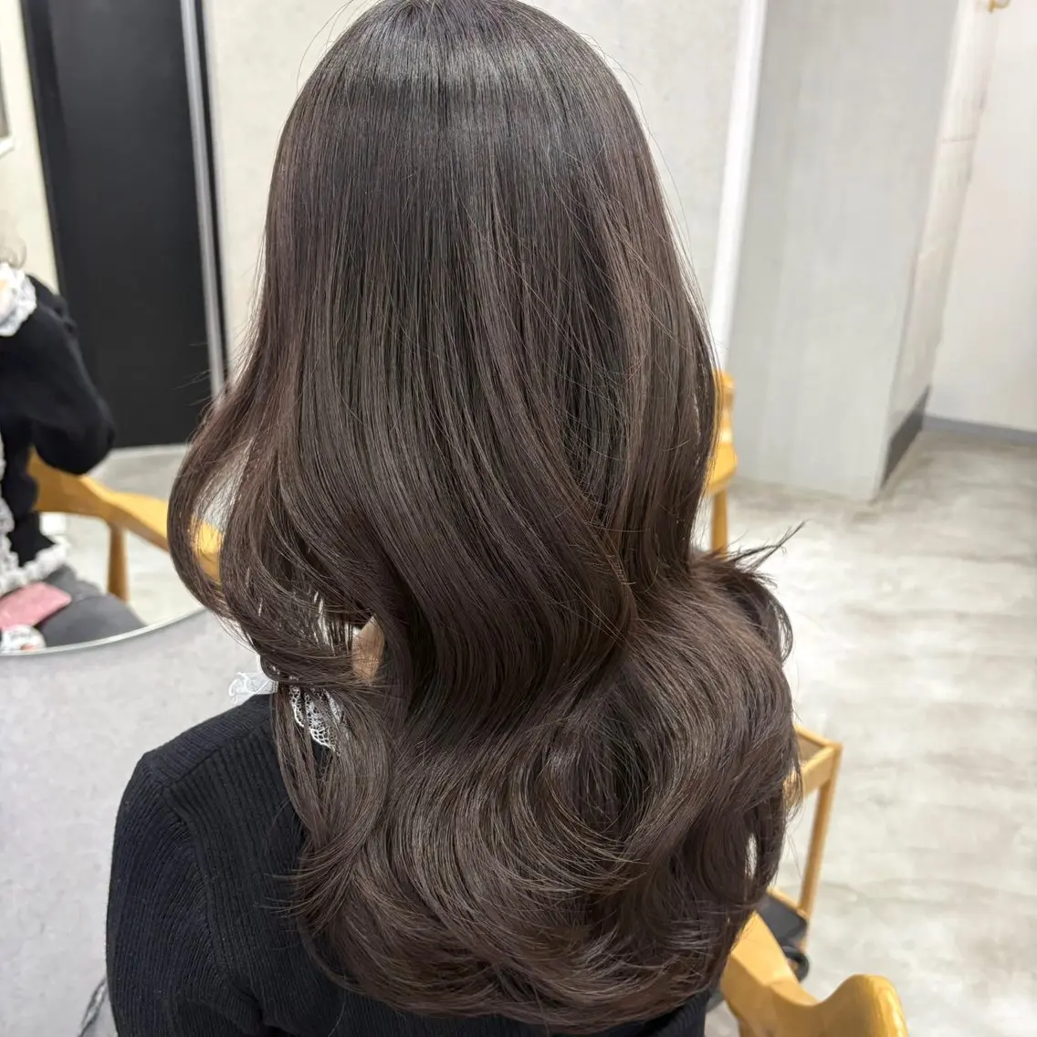 ロング レイヤーカット カット ヘアカラー トリートメント 女性艶髪マンツーマン YUKIのヘアスタイル