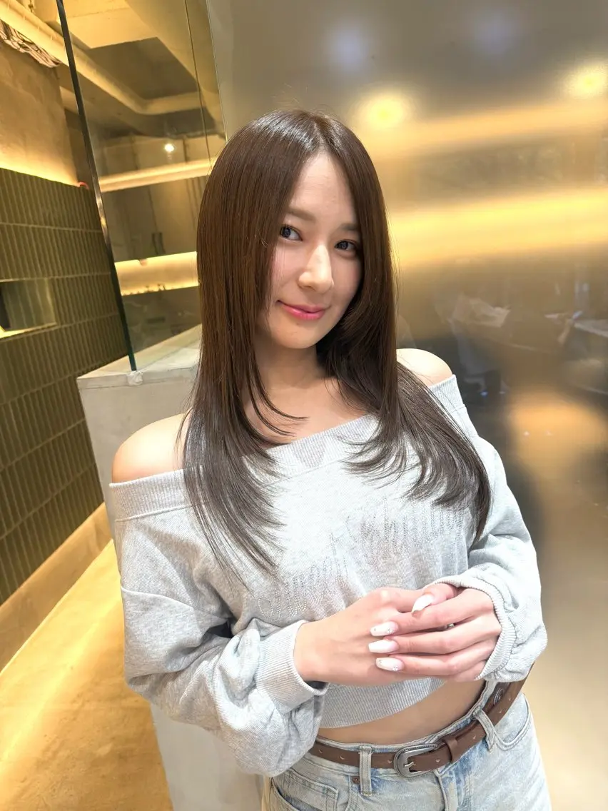 ロング カラー ✨縮毛矯正　韓国ヘア レイヤー✨大濱快斗のヘアスタイル