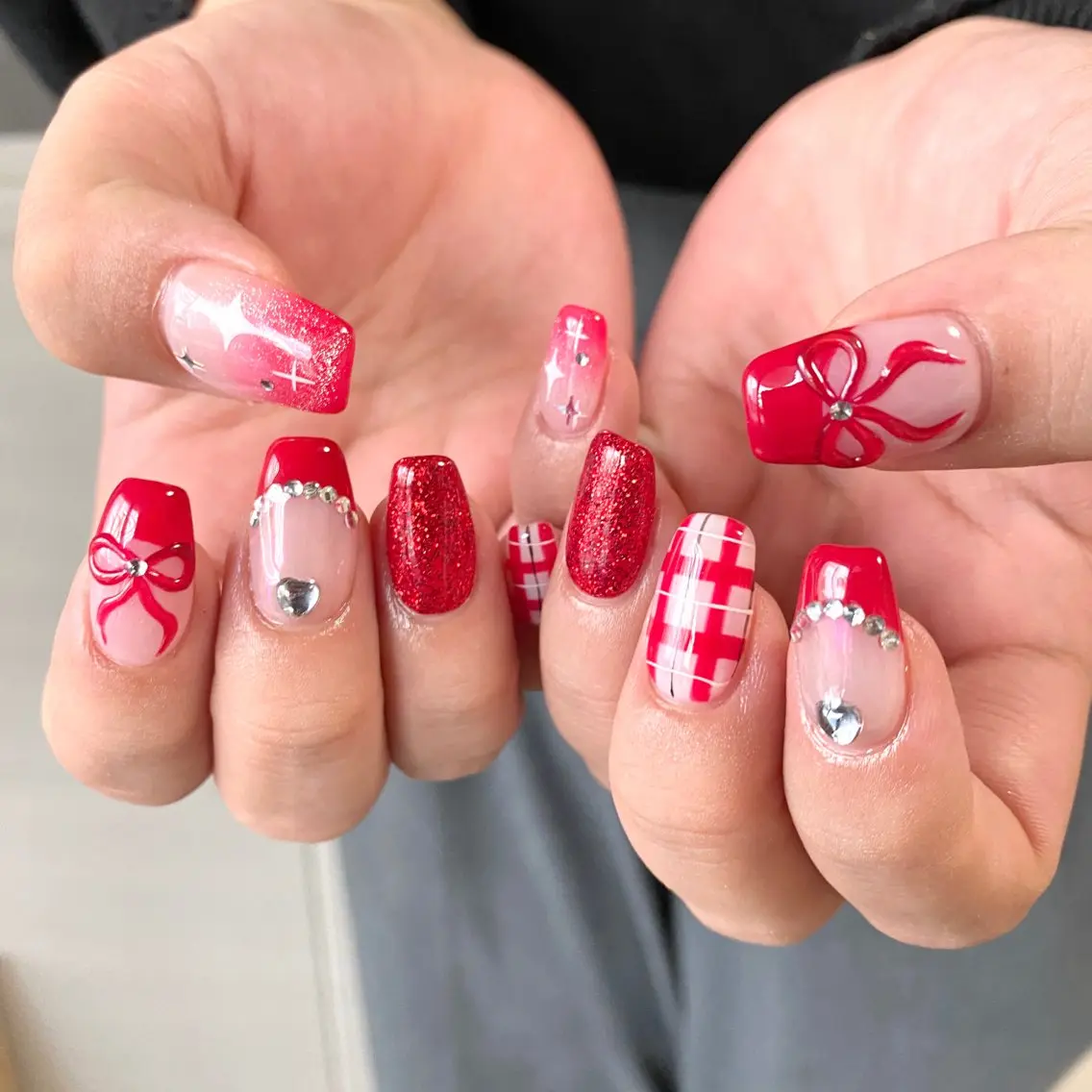 ネイル ハンドネイル Blomeel Nailのネイルデザイン