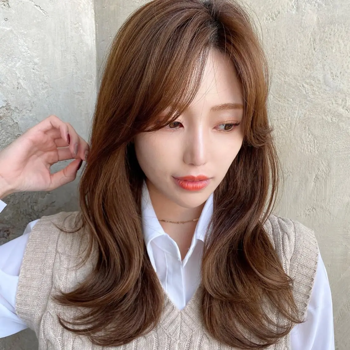 セミロング カラー セミロングパーマ 透明感カラー グレージュ くびれヘア 韓国風ヘア カット ヘアカラー トリートメント モテ髪×トレンド💕 小顔レイヤー 金井のヘアスタイル