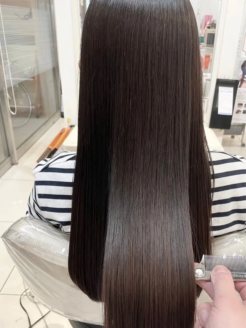 ロング パーマ 縮毛矯正 カット 縮毛矯正 奈良崎 和弘のヘアスタイル