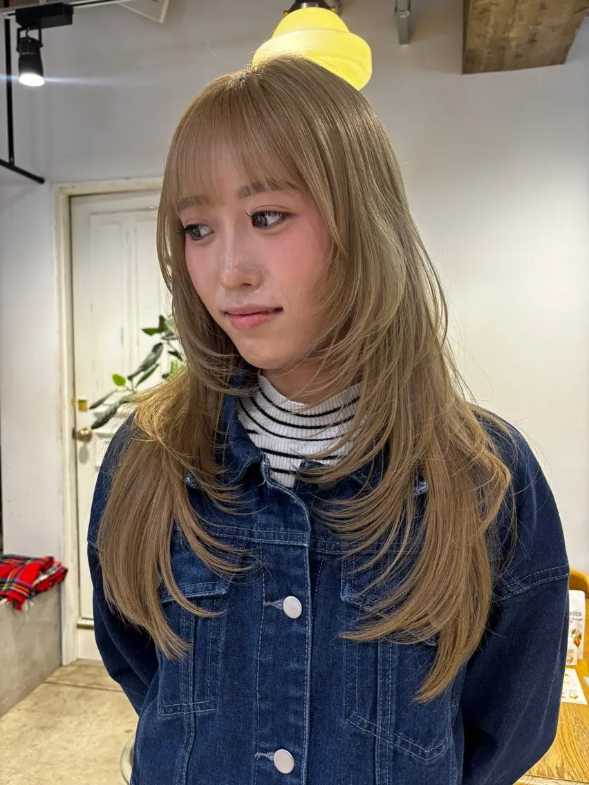 ロング カット ヘアカラー 🎀抜け感ナチュラル 🎵asuna🪽のヘアスタイル