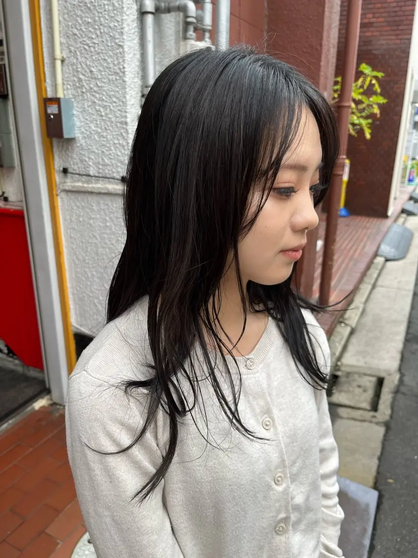 カラー くるみ🩰/ボブ レイヤー/暖色カラーのヘアスタイル