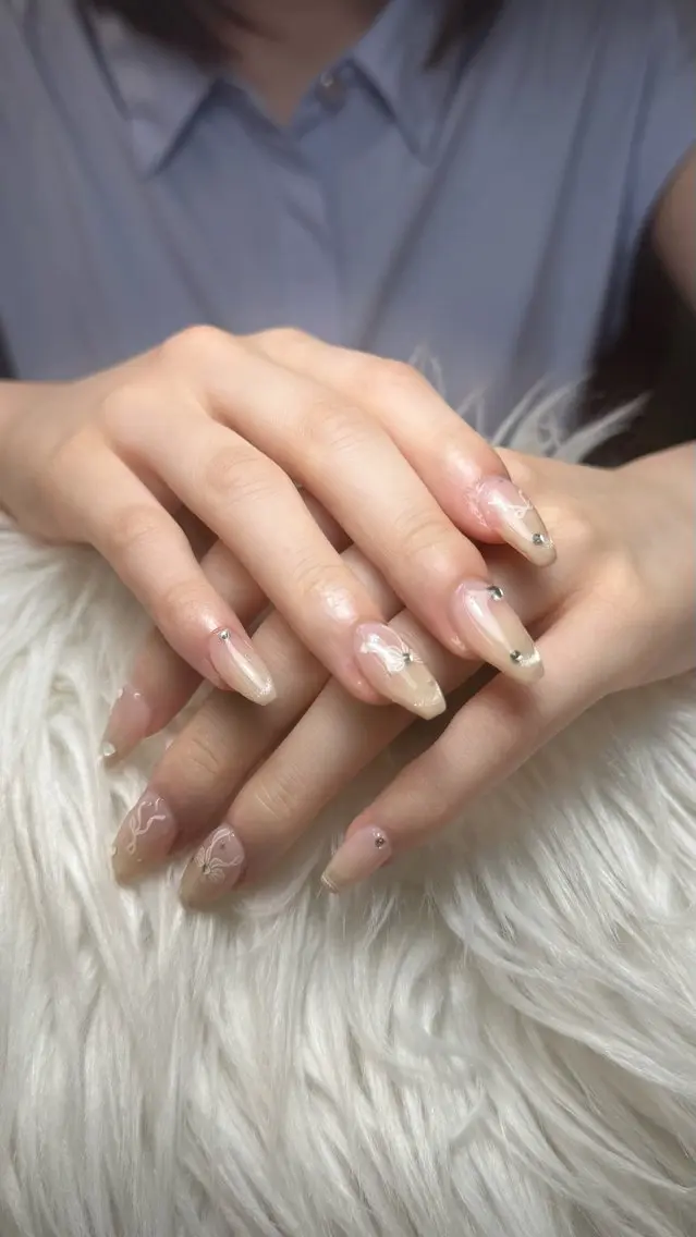 ネイル 長さ出し フレンチネイル グラデーション 韓国ネイル マグネットネイル ハンドネイル VB HEAVEN nailのネイルデザイン
