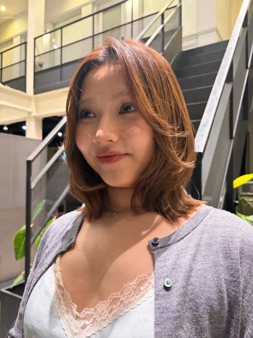 ミディアム ボブ くびれヘア レイヤーカット 桑原 木乃華のヘアスタイル