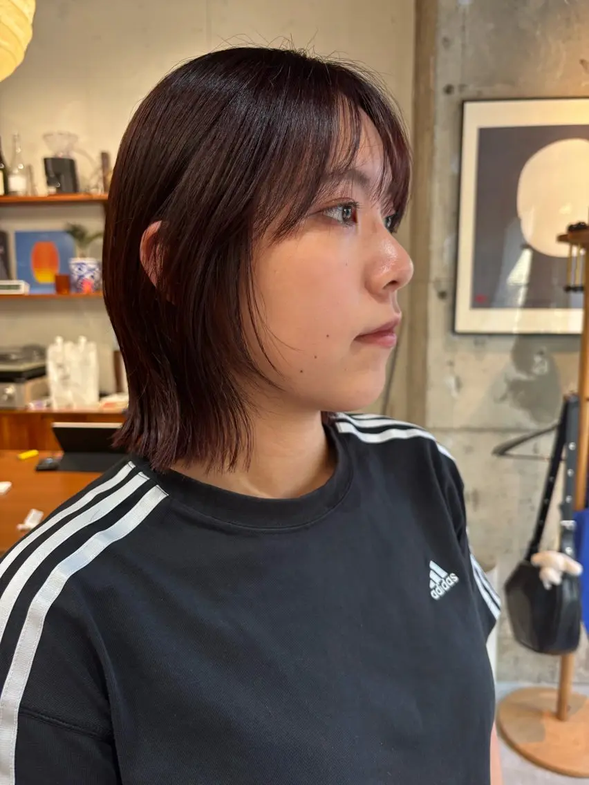 ショート カラー ラベンダーカラー ラベンダーピンク ピンクカラー レイヤーカット 外ハネヘア 永田 愛莉のヘアスタイル