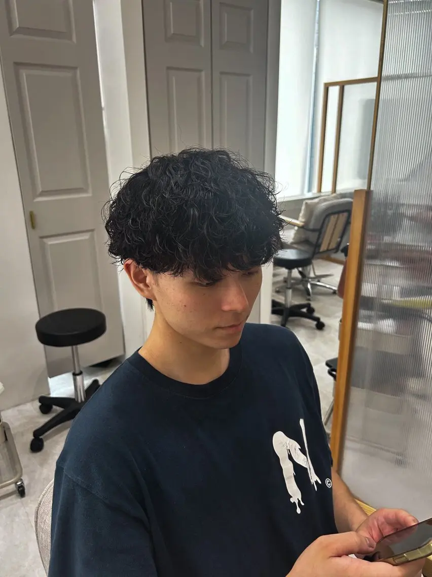 メンズ メンズパーマ 波巻きパーマ カット パーマ トリートメント 🫧艶髪ボブ🫧 チカのヘアスタイル