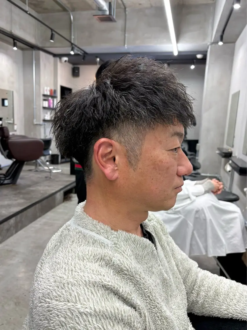 パーマ メンズ 💈直毛×ツイスパの プロ🥷清水真之介のヘアスタイル