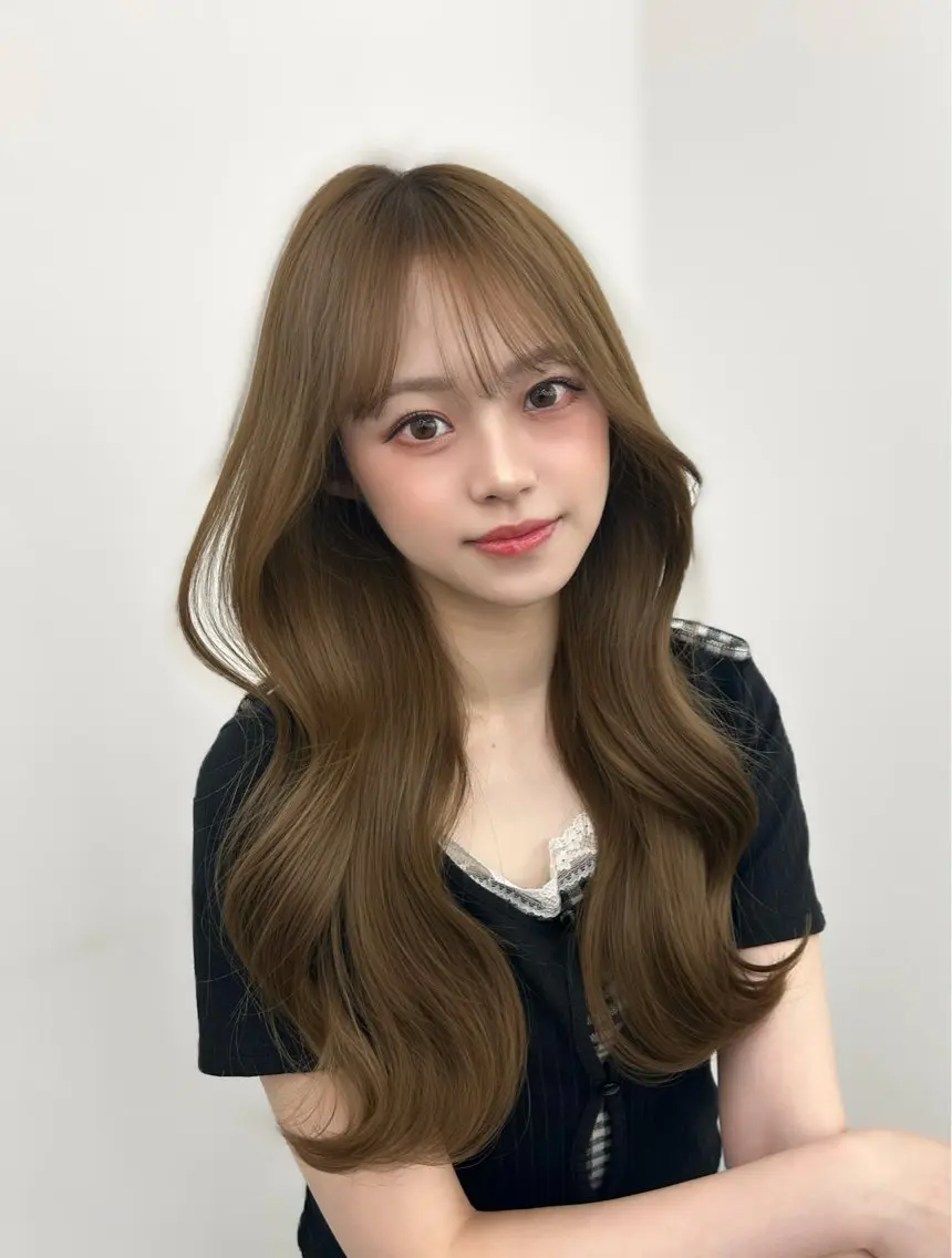 ロング カラー くびれヘア 顔周りカット 韓国風ヘア レイヤーカット 小顔カット カット ヘアカラー トリートメント 韓国ヘア/顔周り ヘアセット/加藤優里のヘアスタイル