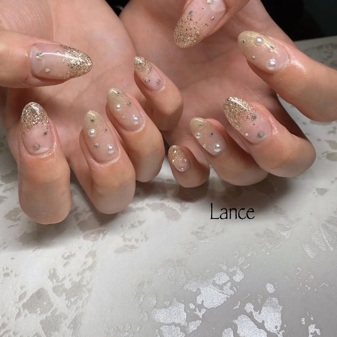 セミロング ハンドネイル Lance nailのネイルデザイン
