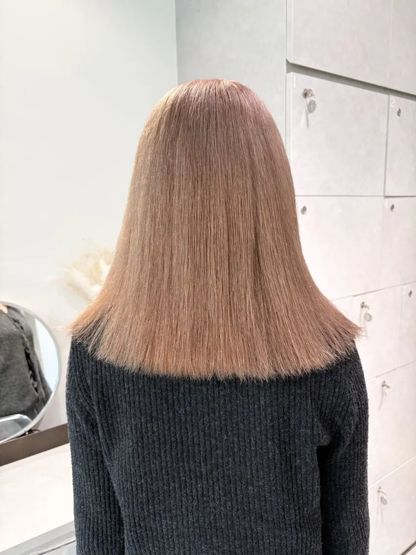 ミディアム カラー ヘアカラー トリートメント 🫧艶ハイトーン 特化🫧ライヤのヘアスタイル