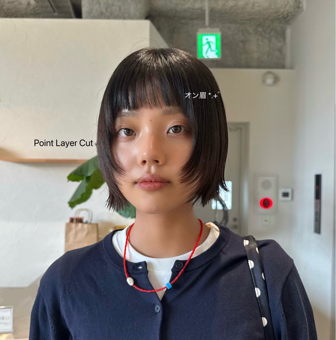 ショート 顔周りカット レイヤーカット オン眉 カット トリートメント ボブ/カシスカラー/ 村田茉優のヘアスタイル