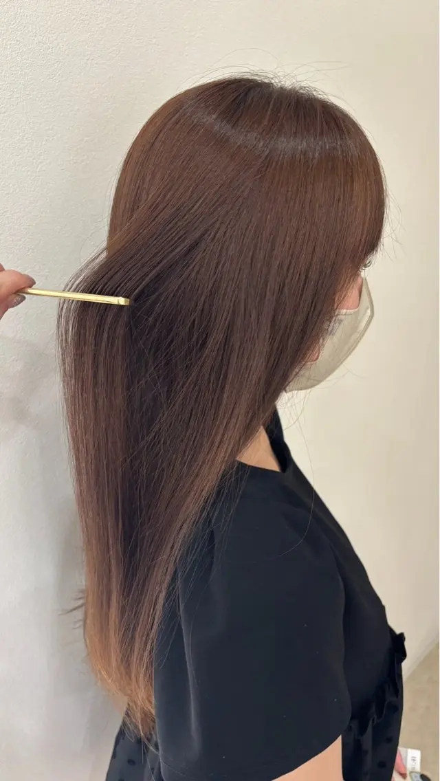 ロング カラー ヘアカラー トリートメント 能勢 莉里花のヘアスタイル