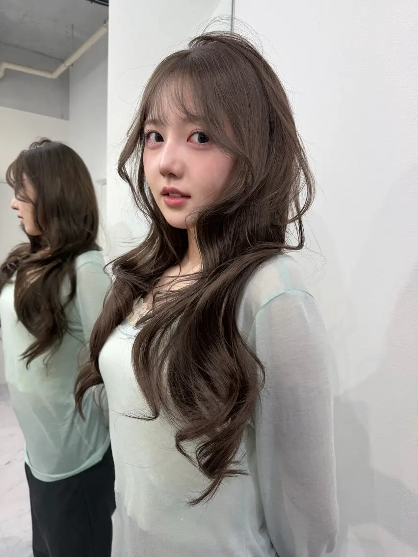 ロング カラー ベージュカラー ブリーチ ケアブリーチ デザインカラー ダブルカラー ヘアカラー トリートメント TATSUハイトーン ミルクティーベージュのヘアスタイル