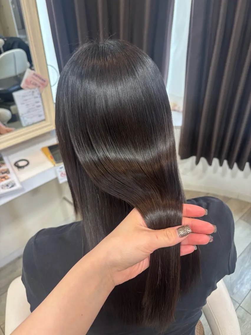 ロング 縮毛矯正 さとう さくらのヘアスタイル